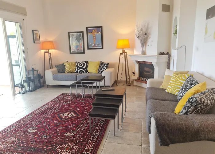 Villa Spacieuse Avec Piscine Privee Et Climatisation A Sainte-maxime, Ideale Pour 10 Personnes - Fr-1-780-16 Sainte-Maxime