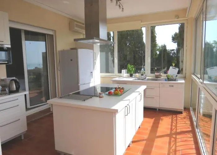 וילה Spacieuse Avec Piscine Privee Et Climatisation A Sainte-maxime, Ideale Pour 10 Personnes - Fr-1-780-16 *