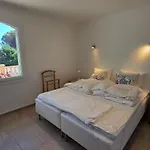 Villa 5 Pièces + Appart, Piscine Privée, Clim, Proche Plages - Fr-1-780-16 *