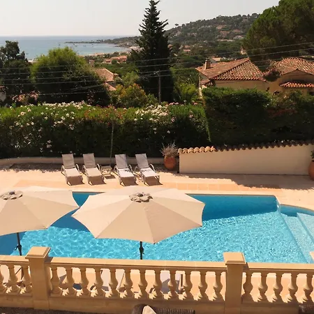 Spacieuse Avec Piscine Privee Et Climatisation A Sainte-maxime, Ideale Pour 10 Personnes - Fr-1-780-16 Villa Sainte-Maxime