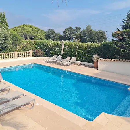 Spacieuse Avec Piscine Privee Et Climatisation A Sainte-maxime, Ideale Pour 10 Personnes - Fr-1-780-16 Sainte-Maxime
