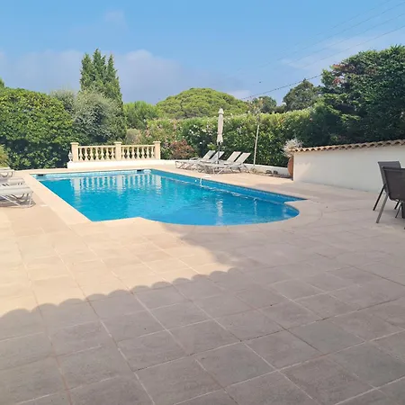 Villa Spacieuse Avec Piscine Privee Et Climatisation A Sainte-maxime, Ideale Pour 10 Personnes - Fr-1-780-16 Sainte-Maxime